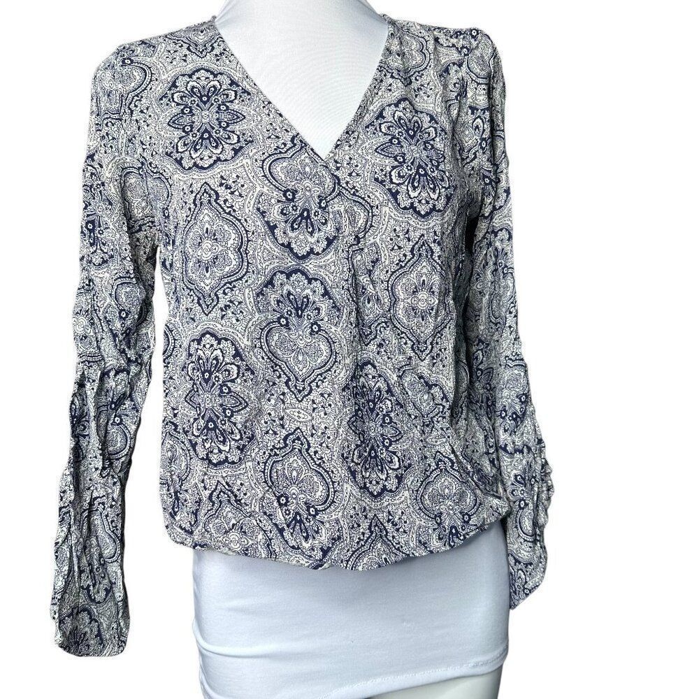 Altar'd State small womens top long sleeve boho surplice